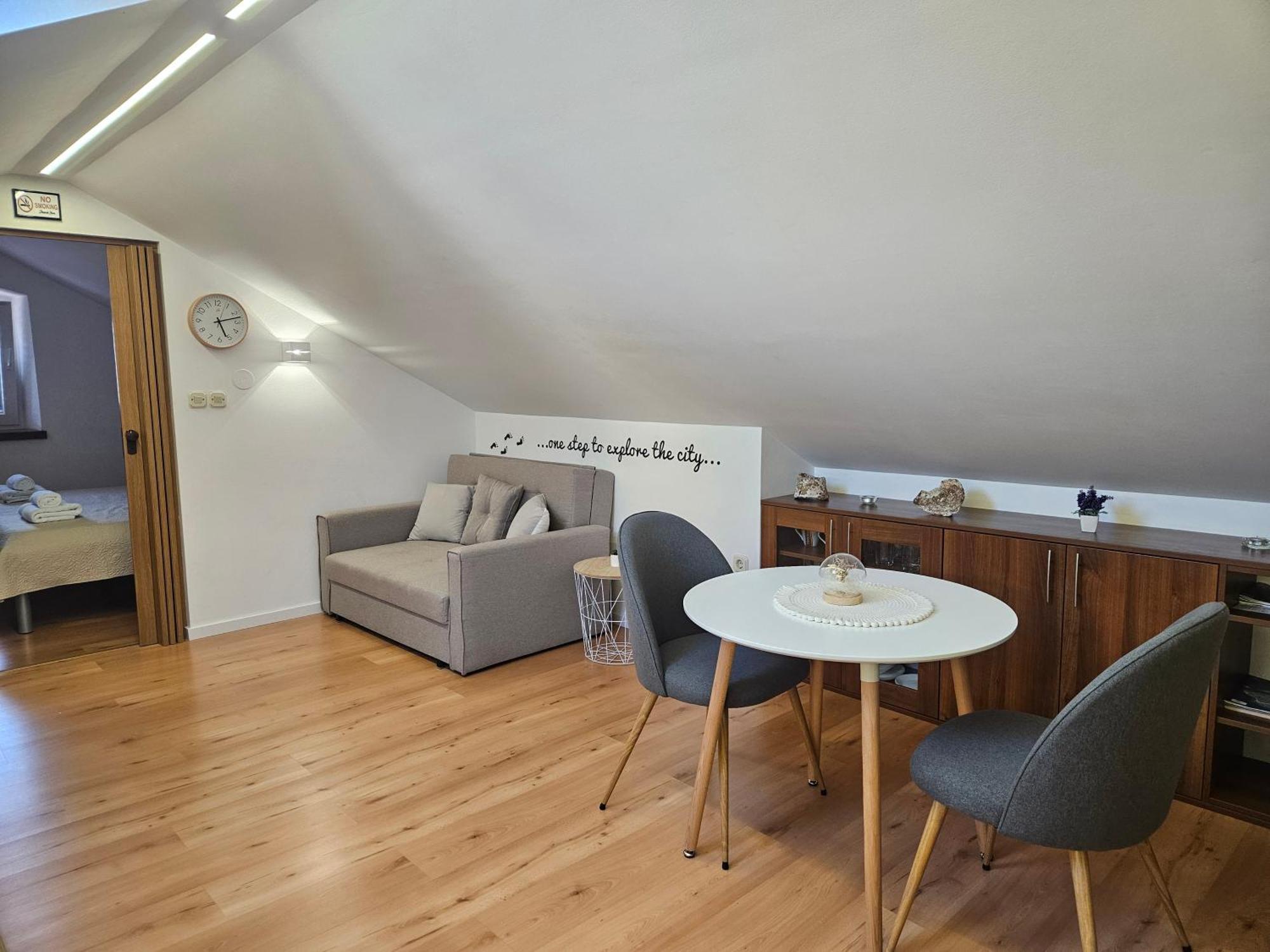 Lovely Attic Apartman-Melani Zadar Eksteriør billede
